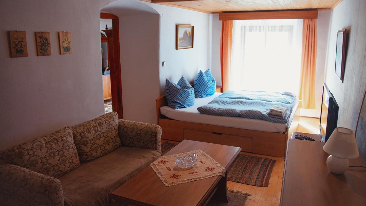 Penzion 1670 Nové Hrady Extérieur photo